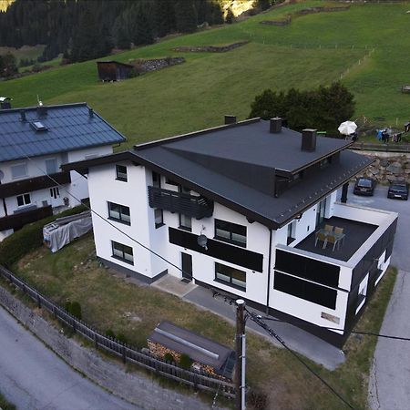 Alpenliebe Pitztal Apartment Sankt Leonhard im Pitztal Exterior photo